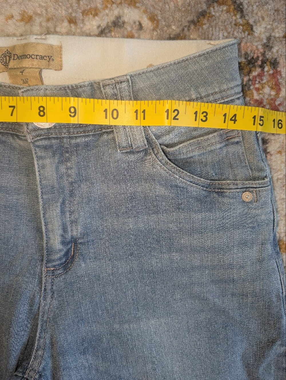Democracy Women's 4 Light Blue Wide Leg Jeans Loose Fit Long Casual